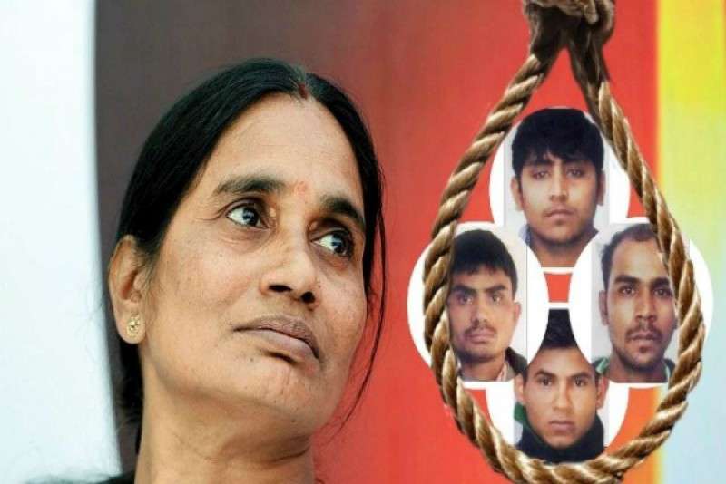 निर्भया रेप केस: दोषियों के फांसी की सजा पर सुप्रीम कोर्ट ने लगाई मुहर निर्भया रेप केस: दोषियों के फांसी की सजा पर सुप्रीम कोर्ट ने लगाई मुहर