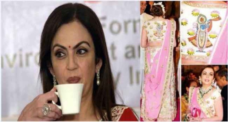 40 लाख की साड़ी पहनती हैं अंबानी खानदान की बहू, और रोज सुबह पीती हैं 3 लाख की चाय 40 लाख की साड़ी पहनती हैं अंबानी खानदान की बहू, और रोज सुबह पीती हैं 3 लाख की चाय