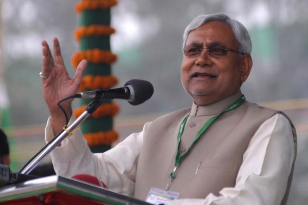 दहेजबंदी पर नीतीश ने किया एक बड़ा एलान दहेजबंदी पर नीतीश ने किया एक बड़ा एलान