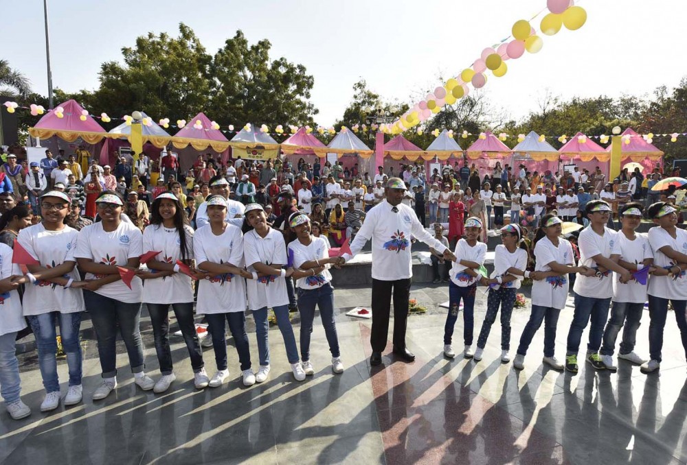 सी.एम.एस. अलीगंज कैम्पस द्वारा ओपेन डे समारोह रंग दे का भव्य आयोजन