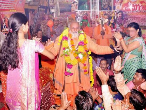 परमानंद बाबा के आश्रम में थी आबॉर्शन फैक्ट्री परमानंद बाबा के आश्रम में थी आबॉर्शन फैक्ट्री