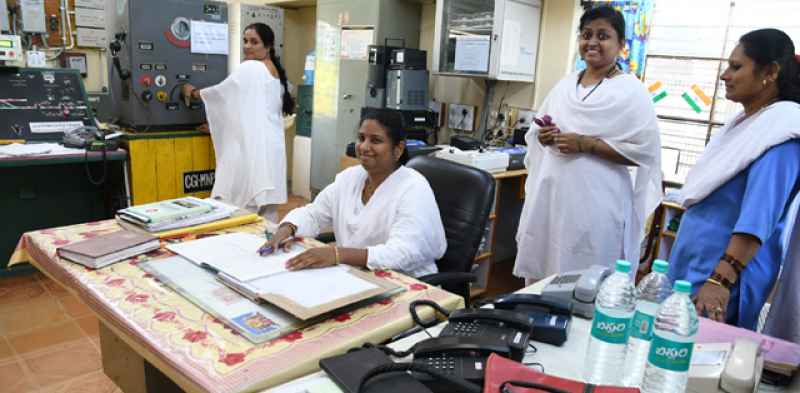 महिला दिवस पर महिलाओ के लिए रेलवे का बड़ा फैसला महिला दिवस पर महिलाओ के लिए रेलवे का बड़ा फैसला