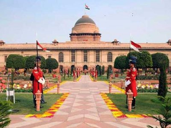 आइये जानते है उपराष्ट्रपति और राष्ट्रपति के चुनाव में क्या अंतर होता है आइये जानते है उपराष्ट्रपति और राष्ट्रपति के चुनाव में क्या अंतर होता है