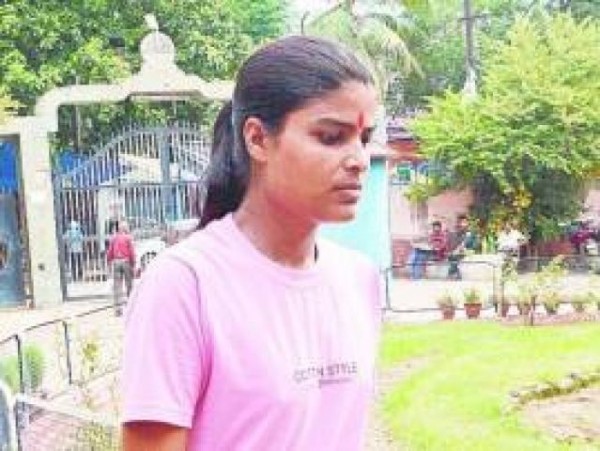 बिहार की टॉपर रूबी राय को मिली सजा बिहार की टॉपर रूबी राय को मिली सजा