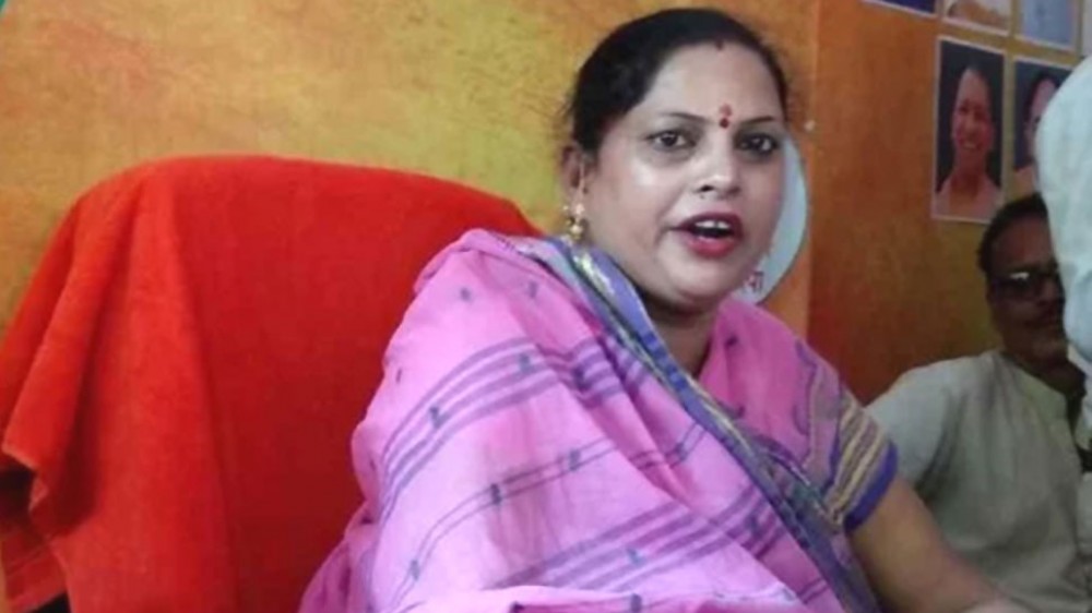 मायावती पर आपत्तिजनक टिप्पणी करने वाली साधना सिंह ने मांगी माफी मायावती पर आपत्तिजनक टिप्पणी करने वाली साधना सिंह ने मांगी माफी