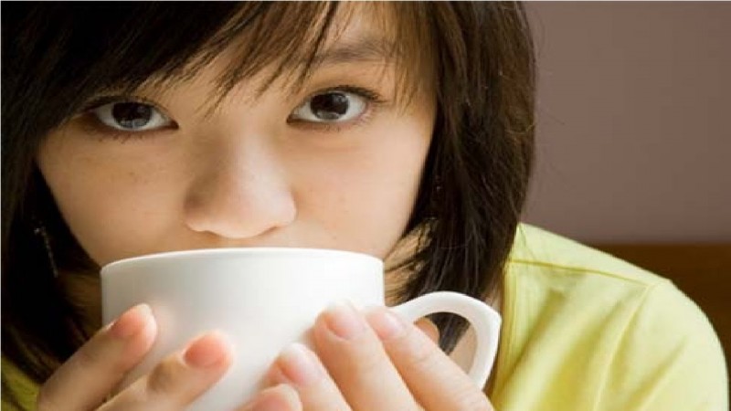 सुबह खाली पेट चाय पीने से होते है ये साइड इफेक्ट्स