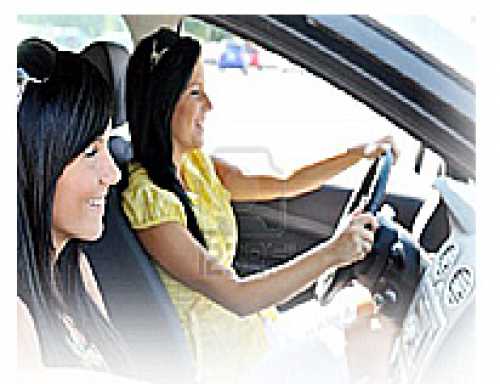 ड्राईविंग प्रशिक्षण : महिलाओं को मिली नई संभावनाएं