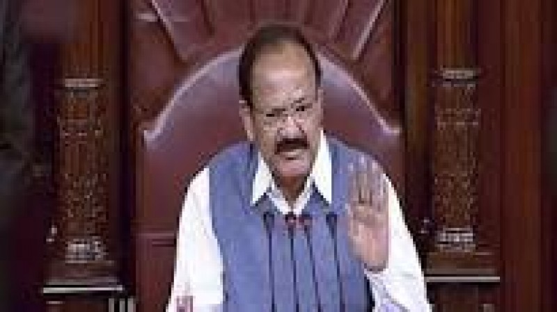 प्लीज मुंह न तोड़ना, बस जवाब देना : वेंकैया नायडू प्लीज मुंह न तोड़ना, बस जवाब देना : वेंकैया नायडू