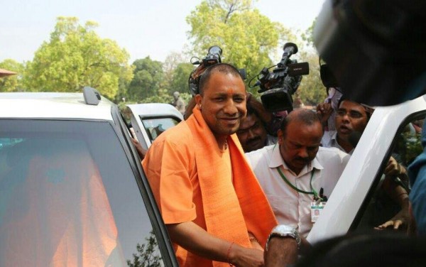 रिवर फ्रंट में अनियमितता के चलते इंजीनियर को किया बर्खास्त रिवर फ्रंट में अनियमितता के चलते इंजीनियर को किया बर्खास्त