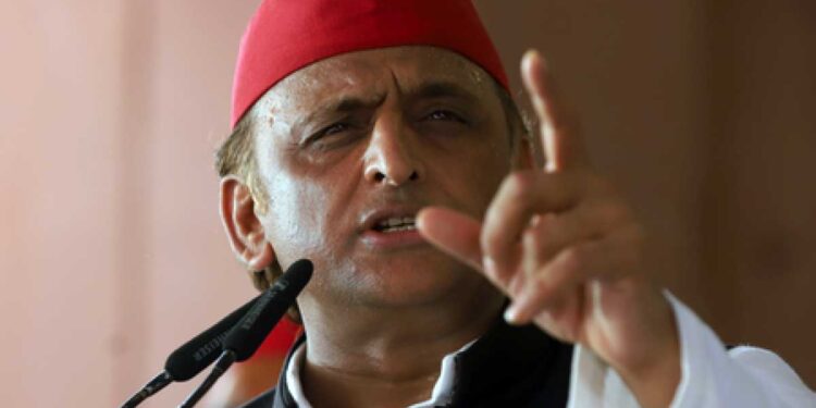 UP Politics: अखिलेश यादव का RLD पर तंज, बोले- 'चवन्नी का रुपया बना दिया, फिर भी छोड़कर चले गए'