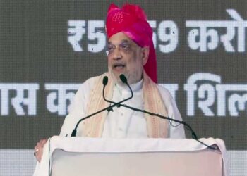 Amit Shah Vande Mataram Row: सोनिया गांधी पर बरसे अमित शाह, बोले- 'कांग्रेस को देश से मांगनी चाहिए माफी'