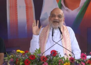 Amit Shah का बड़ा दावा- ‘डर नहीं, भरोसे की सरकार’, Siliguri में नए Criminal Laws पर TMC को घेरा