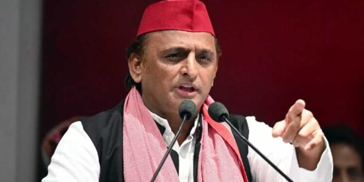 Akhilesh Yadav का Yogi Adityanath पर पलटवार, बोले- BJP का मतलब 'भाग जाओ पाकिस्तान'