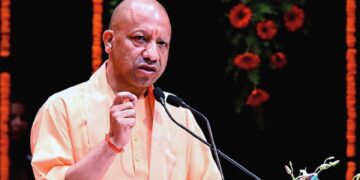 UP News: Gen Z को गो सेवा से जोड़ेगी योगी सरकार, गांव-गांव बनेंगे 10 हजार 'गो मित्र'; जानें पूरा प्लान