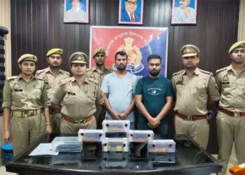 Kannauj Gold Seized: कार से मिला 10KG Gold, कीमत जानकर रह जाएंगे हैरान