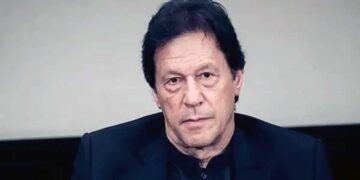 Imran Khan से जेल में मिलीं बहन नूरीन नियाजी, Health से लेकर Supreme Court Order तक हुई बात!