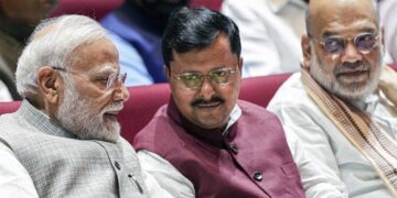 BJP New Team Meeting: 2027 के चुनावी रण से पहले BJP का बड़ा मंथन, Gen Z से लेकर Modi@25 तक पर बनेगी Strategy!