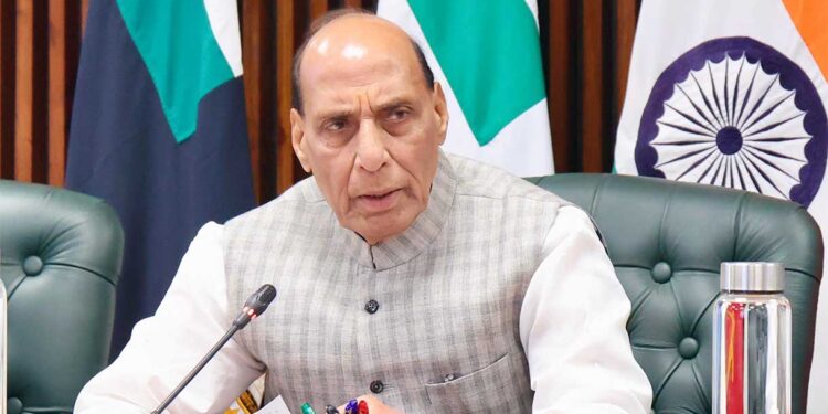 Independence Day पर Rajnath Singh का सैनिकों को सलाम, बोले- ‘आपका साहस हर भारतीय के लिए गर्व और प्रेरणा का स्रोत’