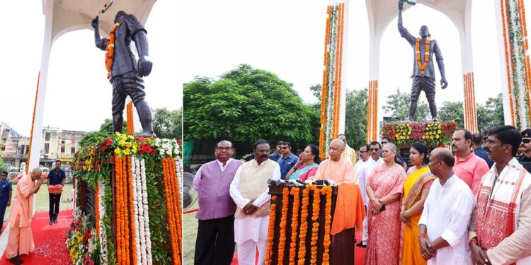 CM Yogi ने शहीद Gulab Singh Lodhi को किया नमन, बोले- 32 की उम्र में दी कुर्बानी, पीढ़ियों को देती रहेगी प्रेरणा
