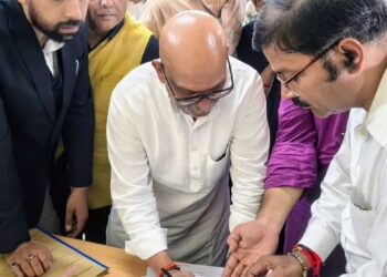 CM योगी के बयान पर भड़के अजय राय, कोर्ट में दाखिल किया Defamation Case; जानें क्या है पूरा मामला