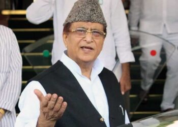 Azam Khan के करीबियों पर ED का शिकंजा! संदिग्ध फर्मों और बैंक खातों से खुलेंगे राज, खंगाले जा रहे दस्तावेज
