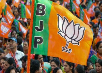 UP MLC Election 2026: BJP ने 6 उम्मीदवार उतारकर बढ़ाई हलचल, जानिए किस सीट से कौन मैदान में