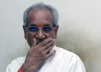 चंपत राय की वापसी पर लगा ब्रेक! Govind Dev Giri बने राम मंदिर ट्रस्ट के महासचिव, अब संभालेंगे बड़ी जिम्मेदारी