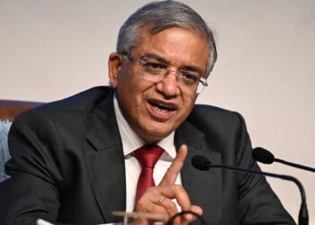 SIR विवाद के बीच Election Commission का बड़ा बयान, आंतरिक टिप्पणियों और फैसलों पर ECI ने साफ किया अपना रुख