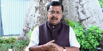 ‘Naraz Fufa’ वाले बयान पर घमासान, Nitin Nabin ने PM मोदी का किया बचाव; कांग्रेस ने घेरा