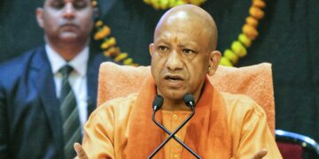 कार में चलता-फिरता अस्पताल! ₹3 लाख की ‘Doctor on Duty’ मशीन से 10 मिनट में 75 टेस्ट, गांवों तक पहुंचेगी Health Service