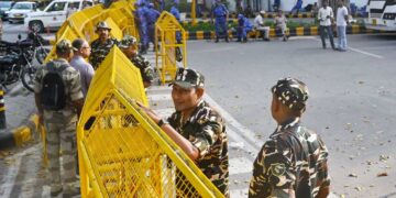 CJP Protest Delhi: दिल्ली में प्रदर्शन से पहले बड़ी कार्रवाई, अभिजीत दीपके से तुषार गांधी तक कई लोग हिरासत में