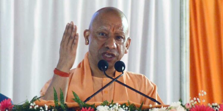 CM Yogi Adityanath Statement: ‘नारीशक्ति स्वस्थ और शिक्षित होगी, तभी उज्ज्वल होगा राष्ट्र का भविष्य’, जानें बेटियों के लिए क्या-क्या बदला