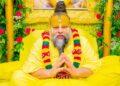 Vrindavan में Premanand Maharaj के आश्रम के बाहर हाईवोल्टेज ड्रामा! लापता बेटे की तलाश में पहुंचे माता-पिता से मारपीट का आरोप
