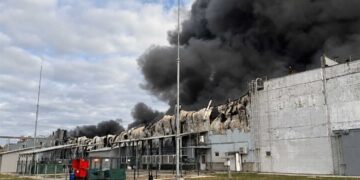 Ukraine में भारतीय कंपनी के Kusum Pharma Plant पर रूसी Drone Attack, मचा हड़कंप; 400 करोड़ के नुकसान का अनुमान